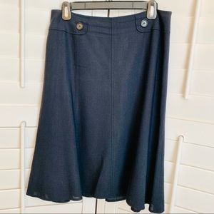 Super cute Ann Taylor flowy baby blue skirt size 6